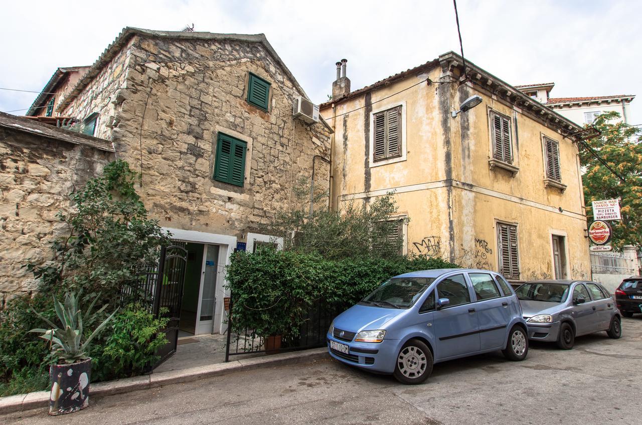 Skeja Apartman *